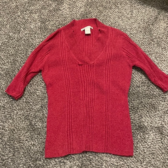 3/4 sleeve v-neck sweater - Picture 1 of 4
